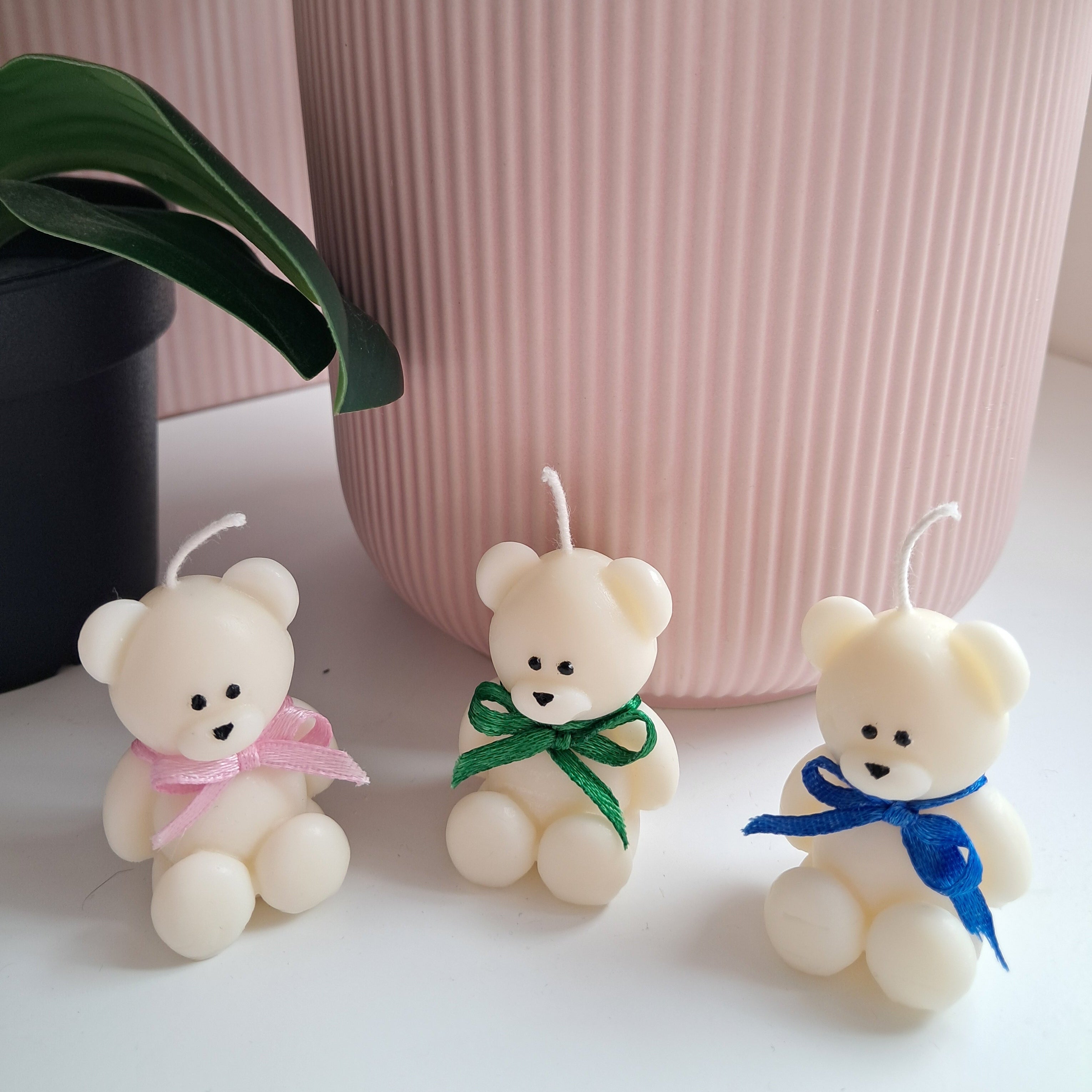 Miroa™ Mini Teddy Bear Candles (Pack of 3)